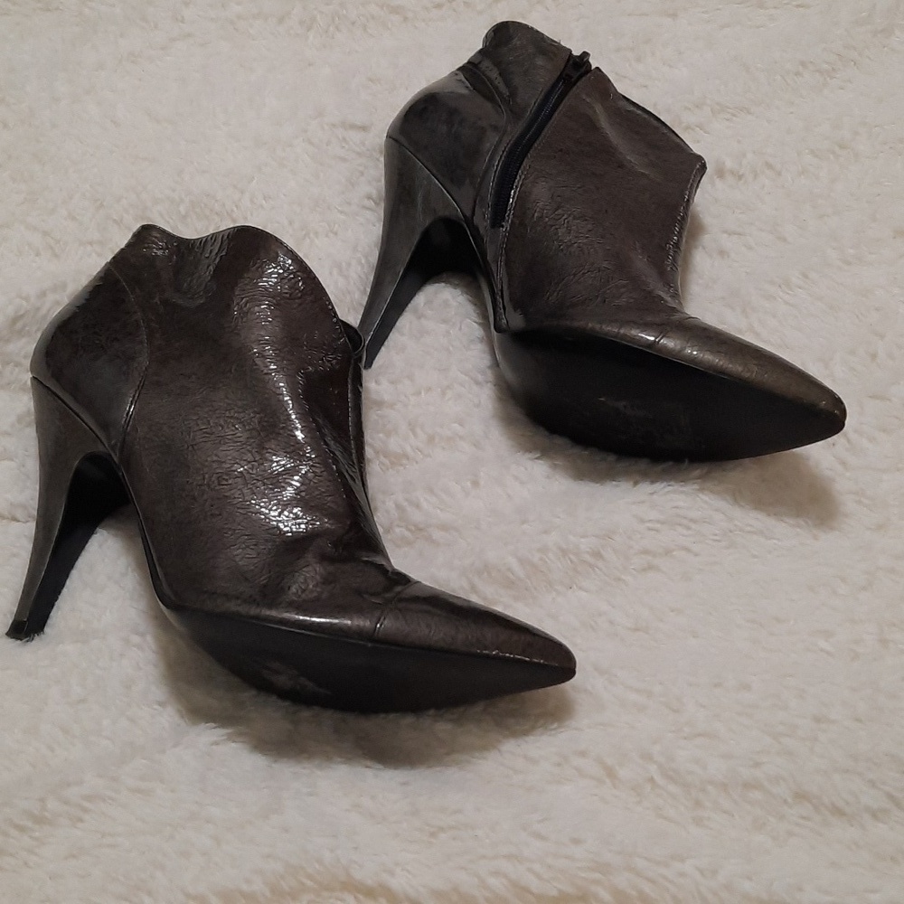 BCBGirls Shoes - Picture 2 of 7